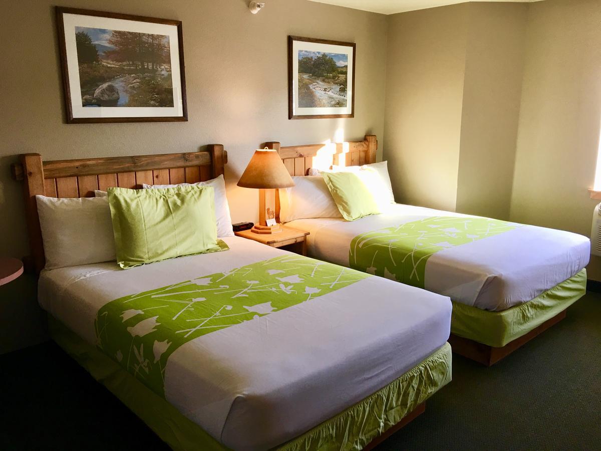 Boulder Creek Inn Donnelly Luaran gambar