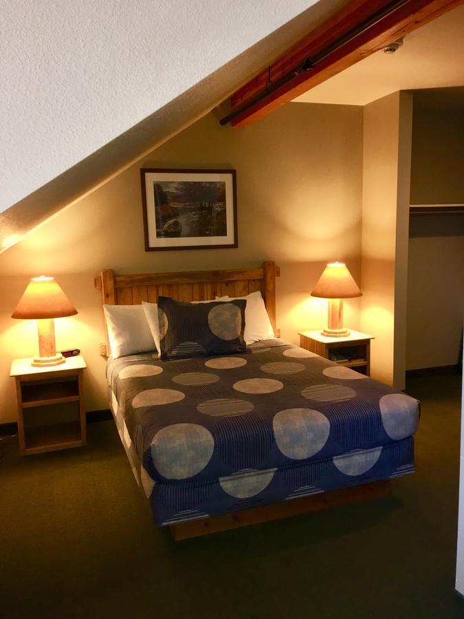 Boulder Creek Inn Donnelly Luaran gambar